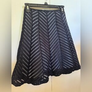 Worthington Elegant Black and White Knit Top